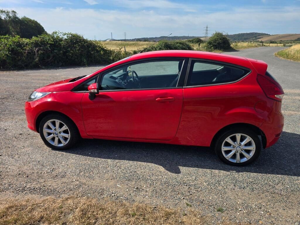 2009 Ford Fiesta