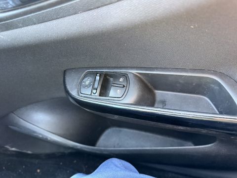 2018 Vauxhall Corsa Design