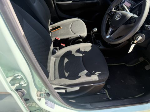 2016 Vauxhall Viva SE AC